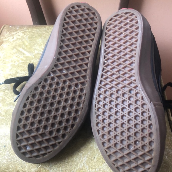 vans sk8-hi pro with gum soles M 7.5 / W 9 - Picture 3 of 4